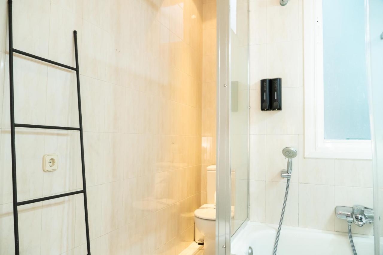 Gran Via Central Lovely Private Apt In The Heart Of Chueca Apartment Madrid Exterior photo